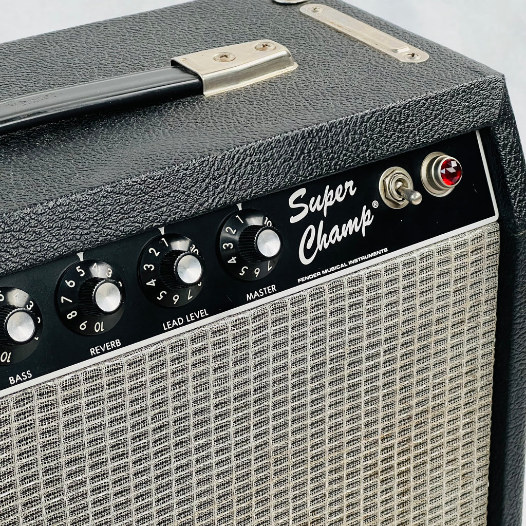 1983 Fender Super Champ 1x10" Vintage Guitar Combo Amplifier Black - 4