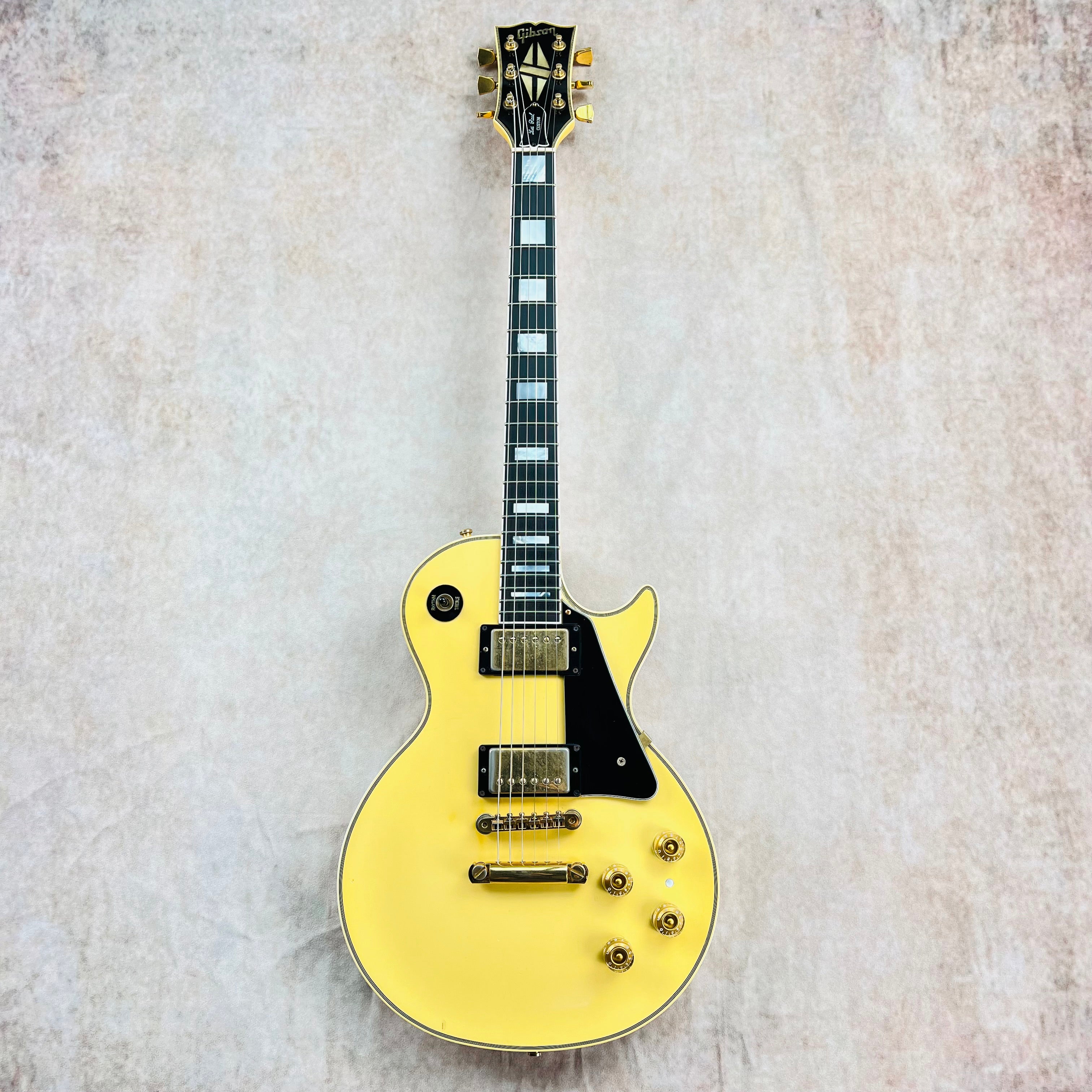 1983-gibson-les-paul-custom-