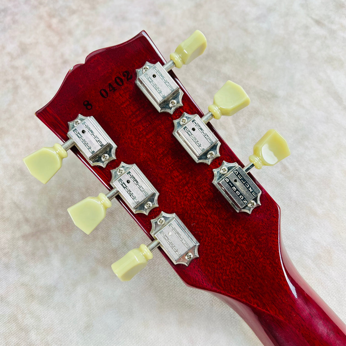 ギター Gibson Pre-Historic LesPaul Reissue 1988 Gibson Les Paul Reissue Heritage Cherry Sunburst 1988【Pre