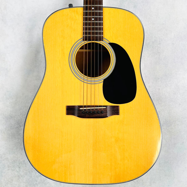 1991 Martin D-18 Dreadnought Acoustic Guitar Natural - 1