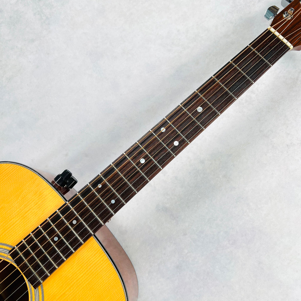 1991 Martin D-18 Dreadnought Acoustic Guitar Natural - 9