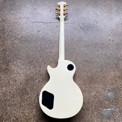 Gibson Les Paul ホワイト DISC Gibson Les Paul Studio, Alpine White Guitar at Gear4music