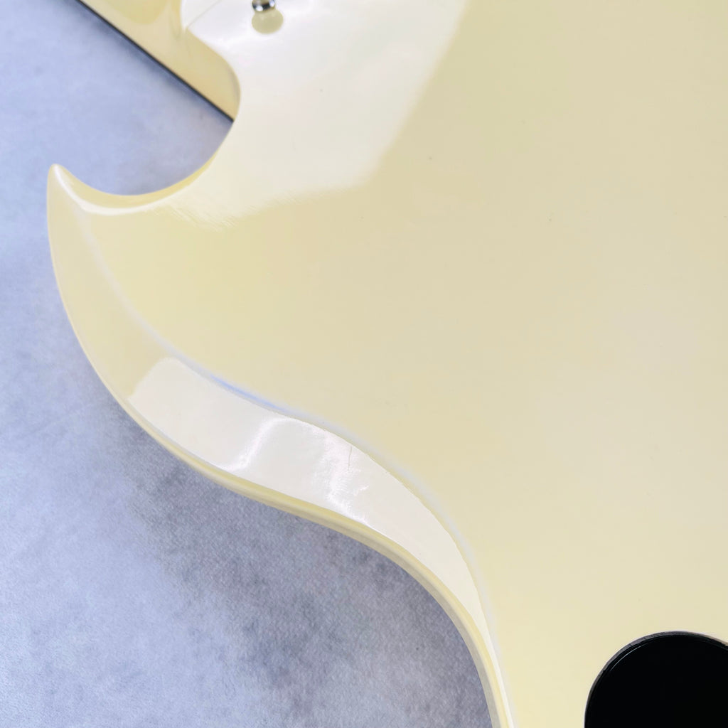 1993 Gibson USA SG Special Electric Guitar Classic White with Black Pickguard - 16