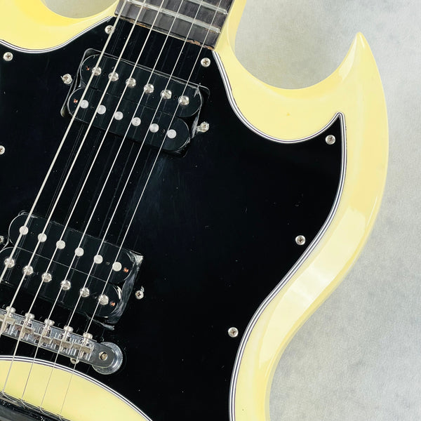 1993 Gibson USA SG Special Electric Guitar Classic White with Black Pickguard - 6