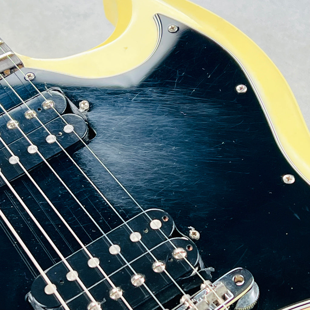 1993 Gibson USA SG Special Electric Guitar Classic White with Black Pickguard - 8