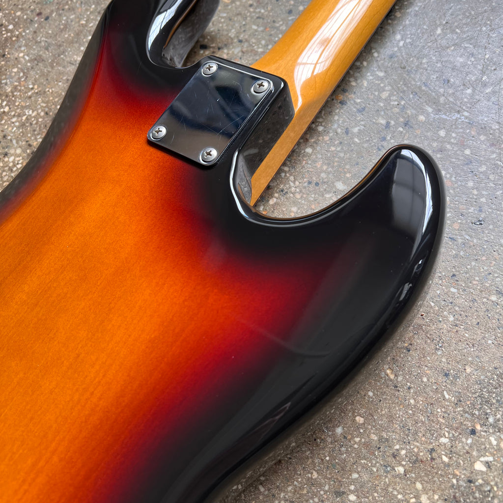 Fender Japan JB-62L Jazz Bass Reissue Left-Handed 1994 - 3 Tone Sunburst - 14