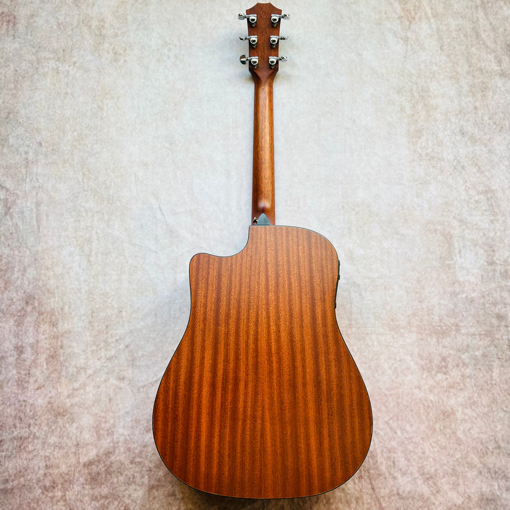 Taylor 310ce with Fishman Electronics 2000 - Natural - 16