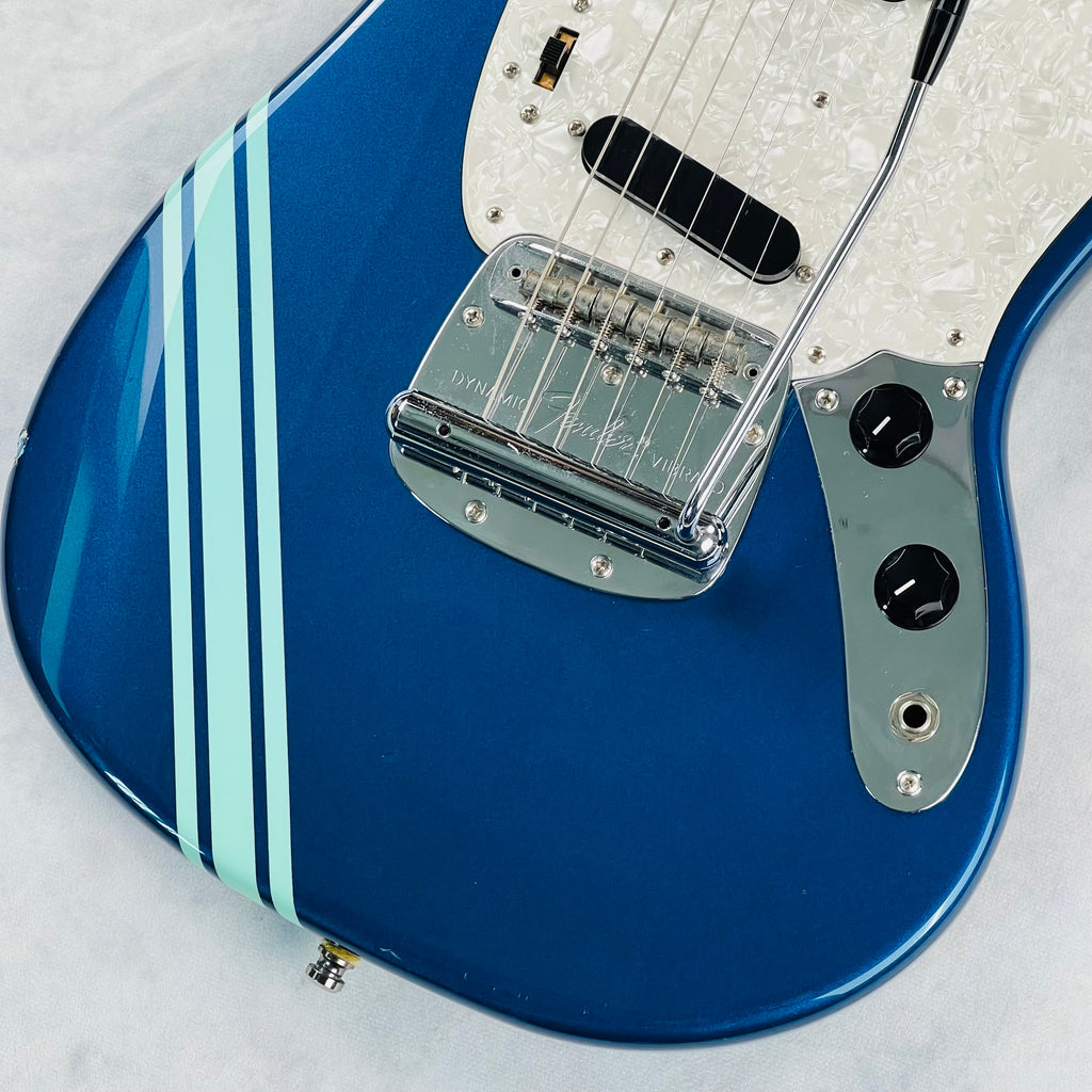 Fender Competition Mustang Limited Edition 2002 - Lake Placid Blue - 4