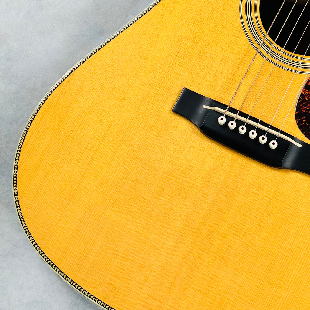 2002 Martin HD-28V Vintage Series Herringbone Dreadnought Acoustic Guitar Natural - 4