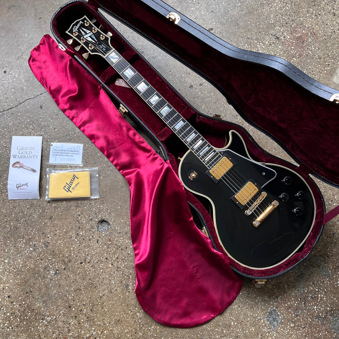 ノーブランド Les Paul CUSTOM Gibson Custom Shop Les Paul Custom with Bare Knuckle Pickups
