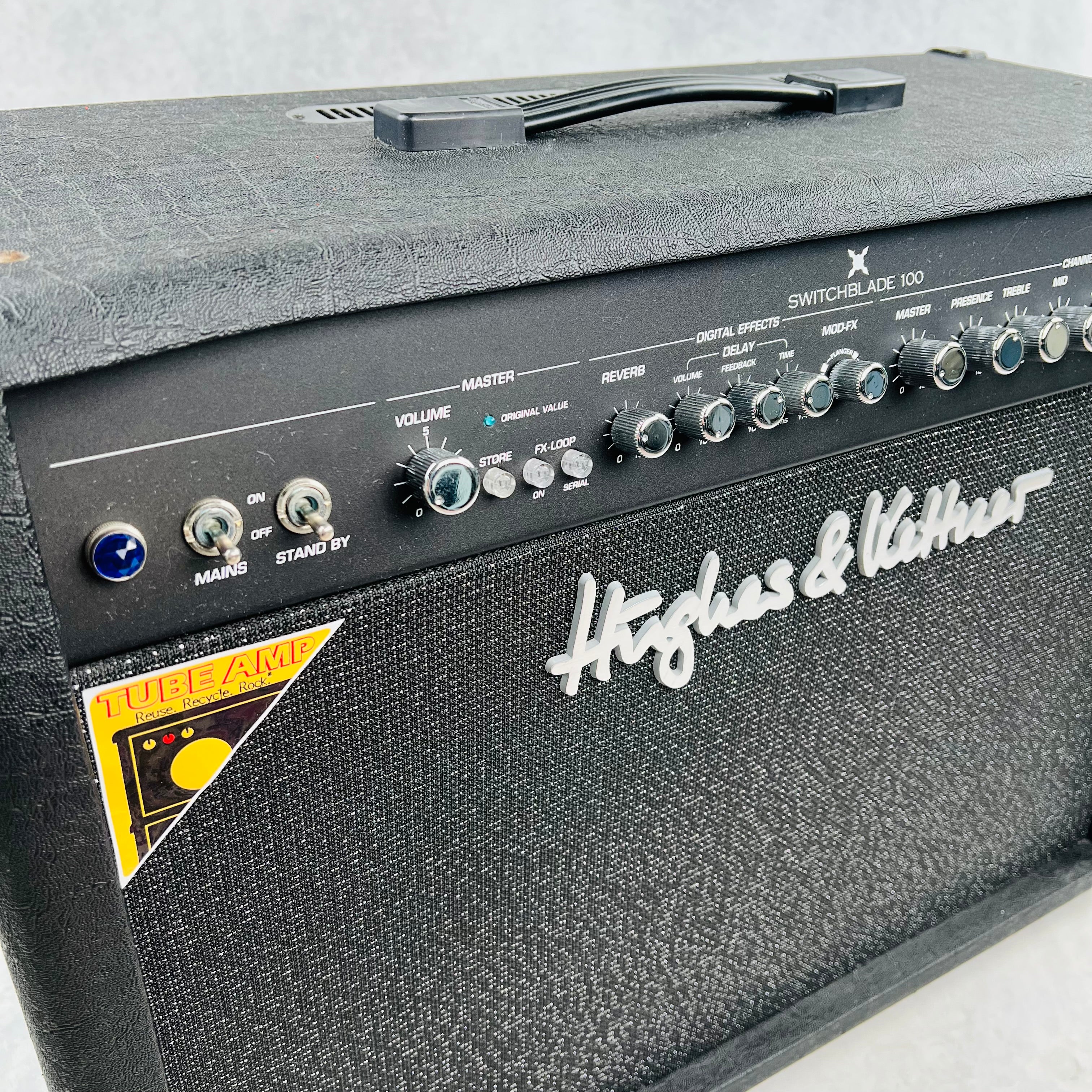 Hughes & Kettner Switchblade 100 2x12