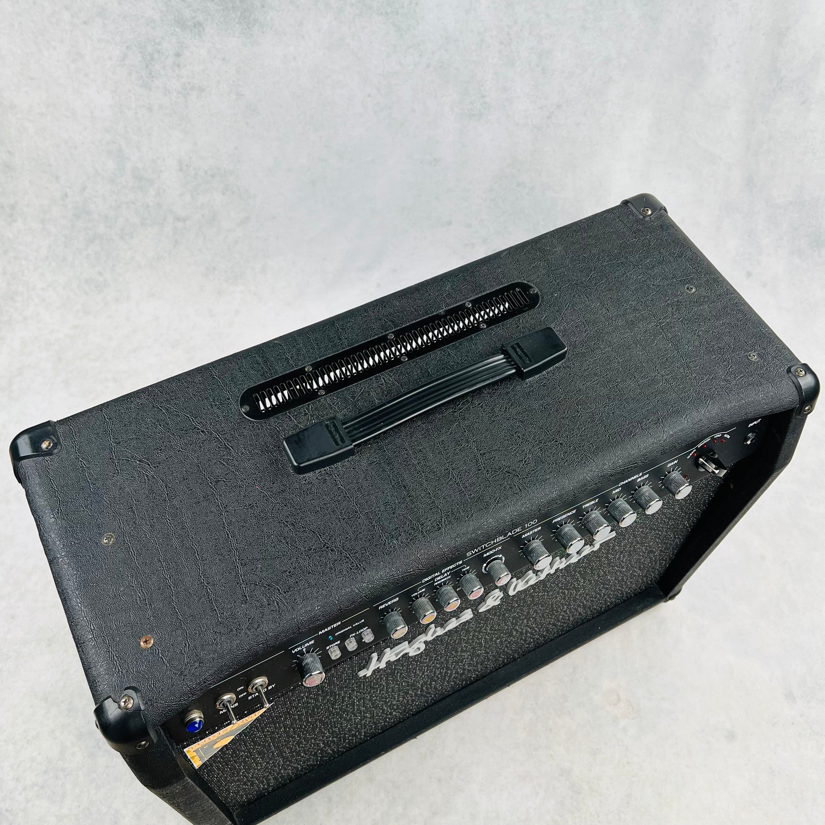 Hughes&Kettner スイッチブレイド100 DISC Hughes & Kettner Switchblade 100 TSC Combo 100W Combo Amp at