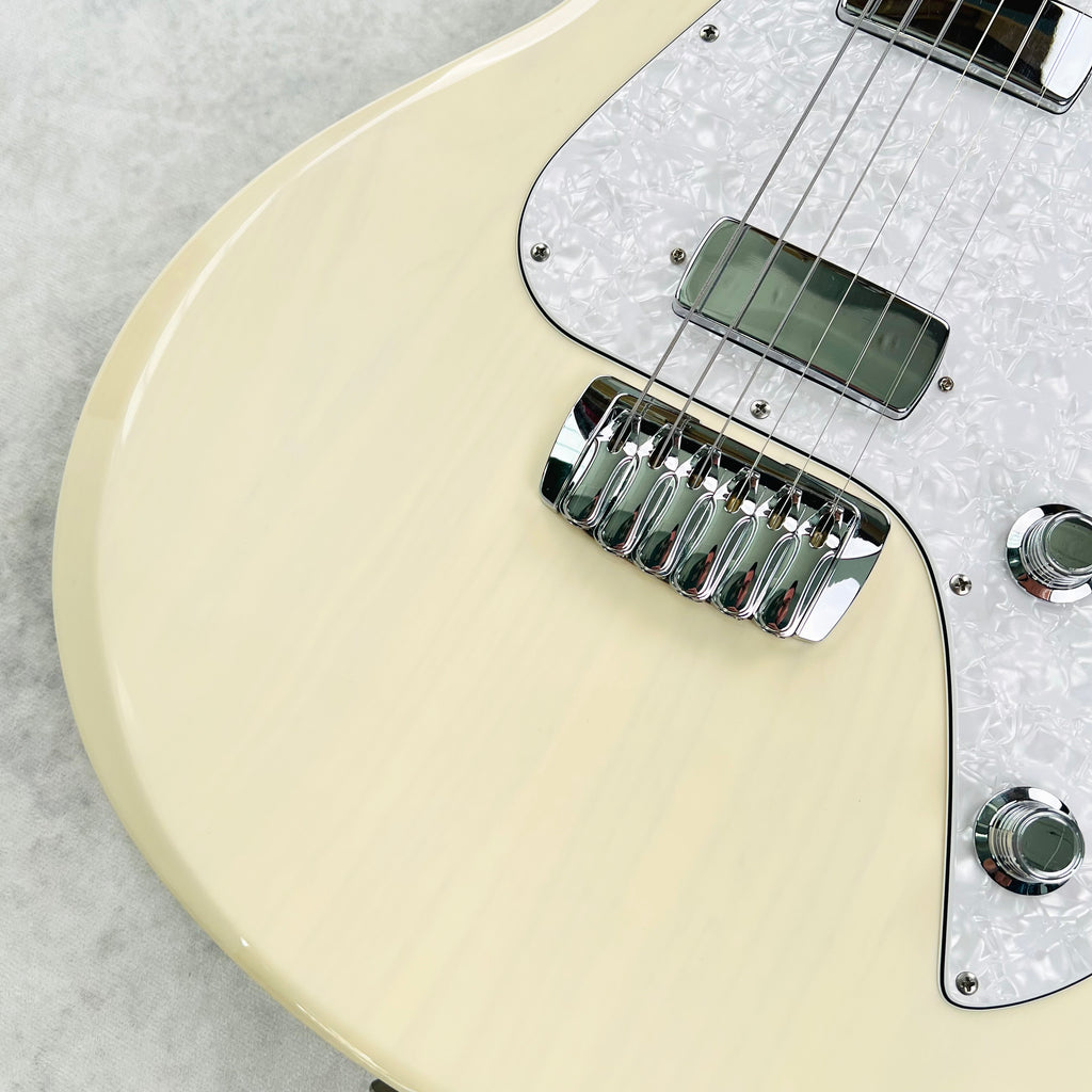 Taylor SB1-X Solidbody Classic with Top-Load Bridge 2007 - Transparent White - 4