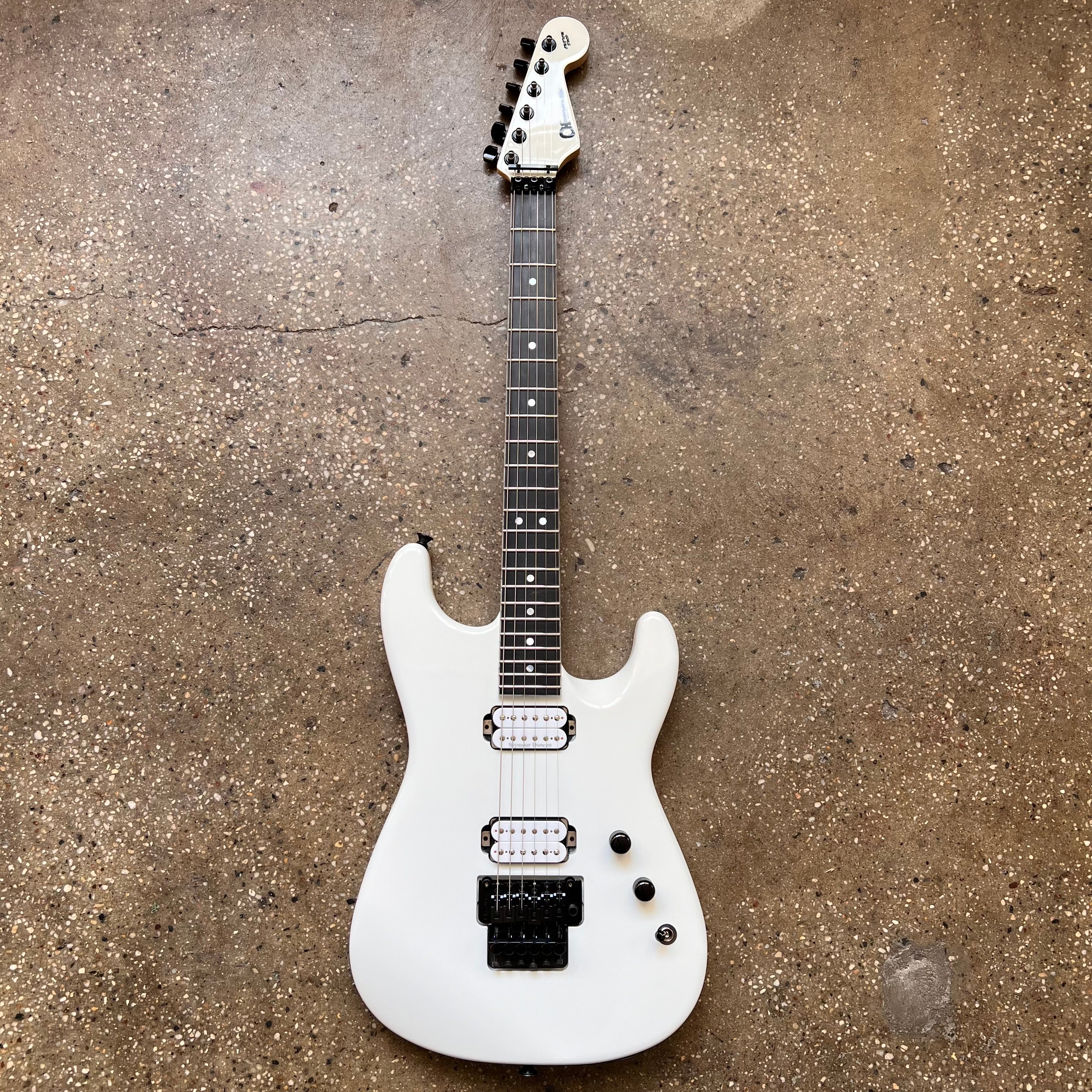 ギター Charvel ProMod SanDimas  White Charvel Pro Mod San Dimas Style 1 2H FR Electric Guitar Snow