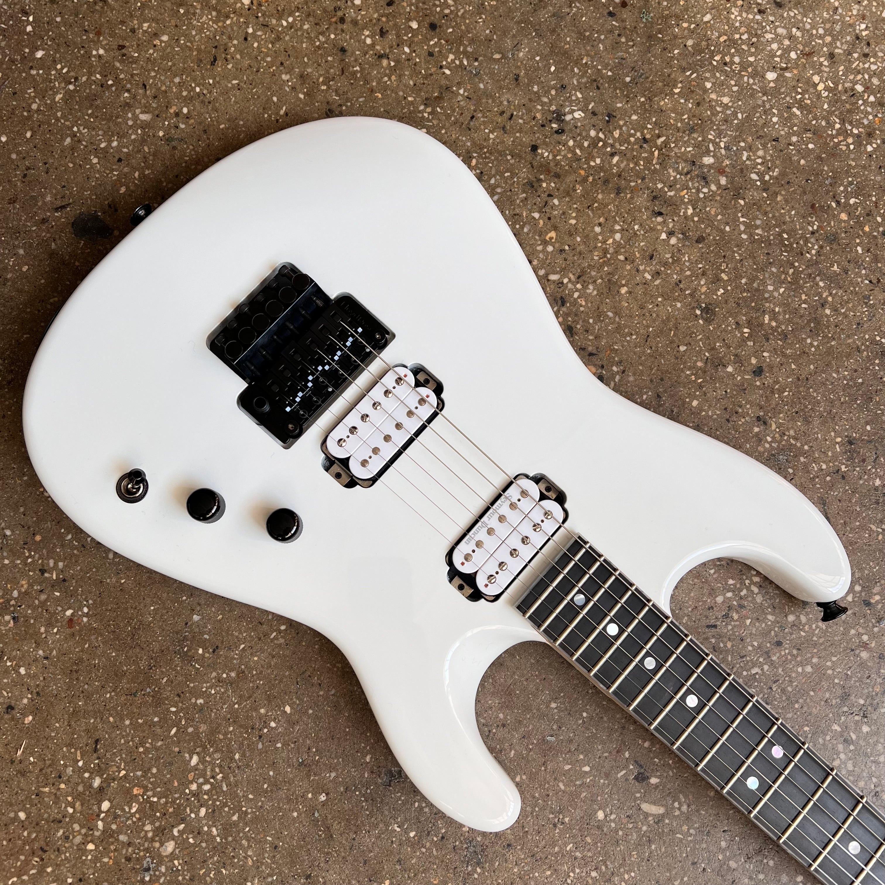 ギター Charvel ProMod SanDimas Snow White Charvel Pro Mod San Dimas Style 1 2H FR Electric Guitar Snow