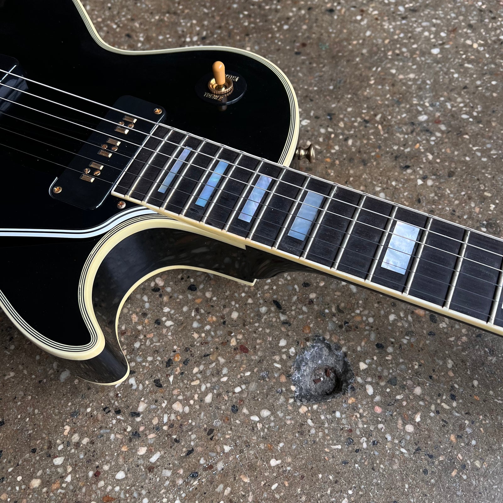 2010 Gibson Custom Shop Custom Shop '54 Les Paul Custom with 2010 Gibson Custom Shop Custom Shop '54 Les Paul Custom with