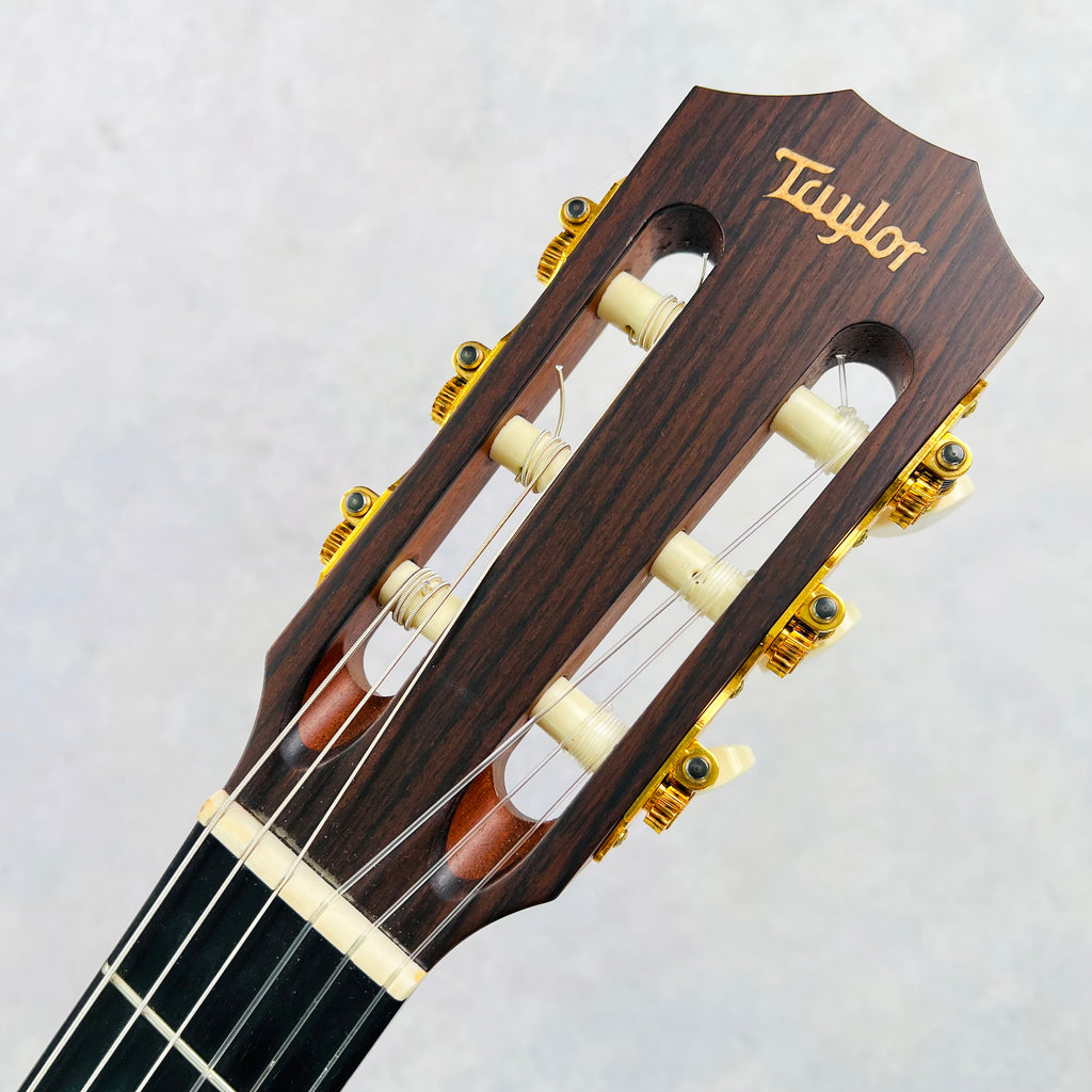 Taylor NS32ce Nylon Series Acoustic 2010 - Natural - 10