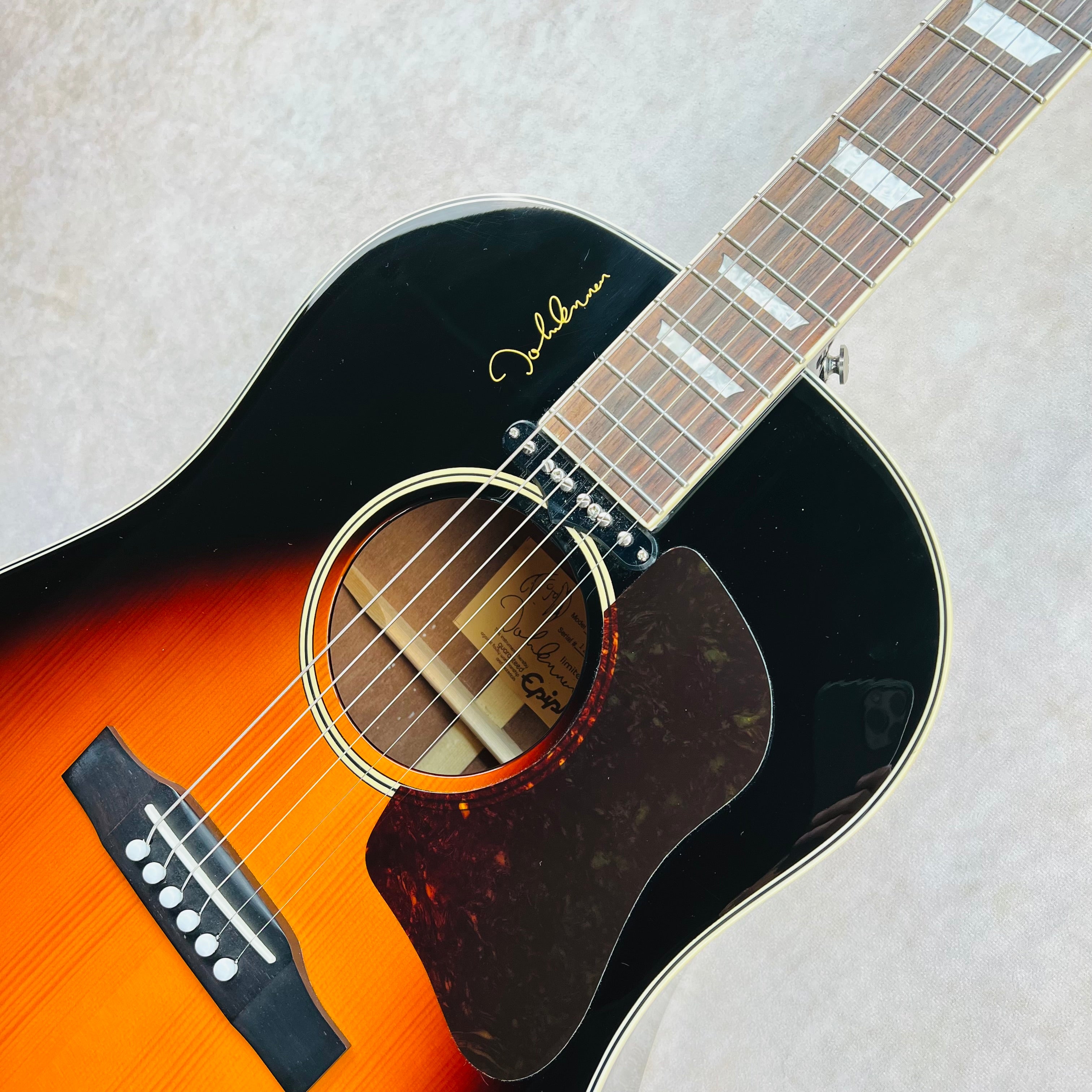 Epiphone John Lennon EJ-160E/VC Limited Edition Acoustic Guitar