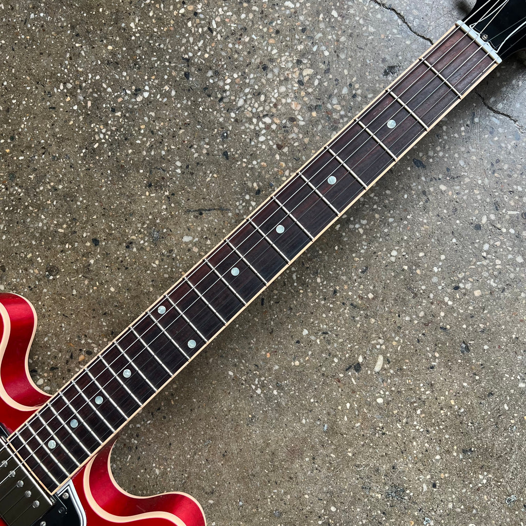 2013 Gibson Memphis ES-335 Dot Figured Semi-Hollow Electric Guitar Cherry - 12