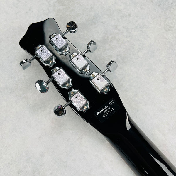 Danelectro '56 Baritone with Hardshell Case 2014 - Black Metalflake - 16