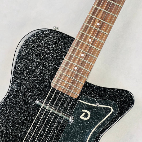 Danelectro '56 Baritone with Hardshell Case 2014 - Black Metalflake - 3
