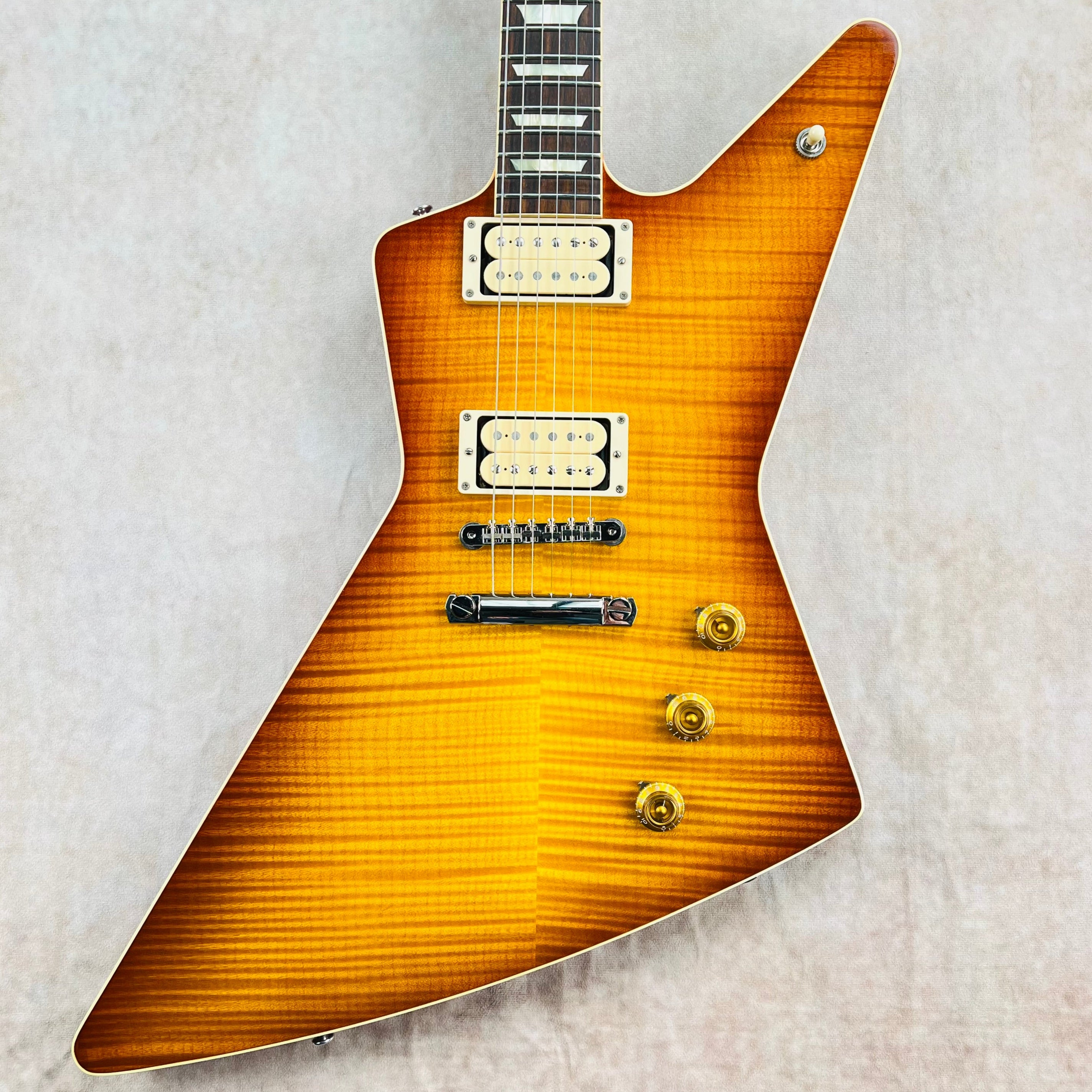 Gibson Custom Shop 1958 Explorer Flame Top 2014 - Iced Tea | Tone Wolf