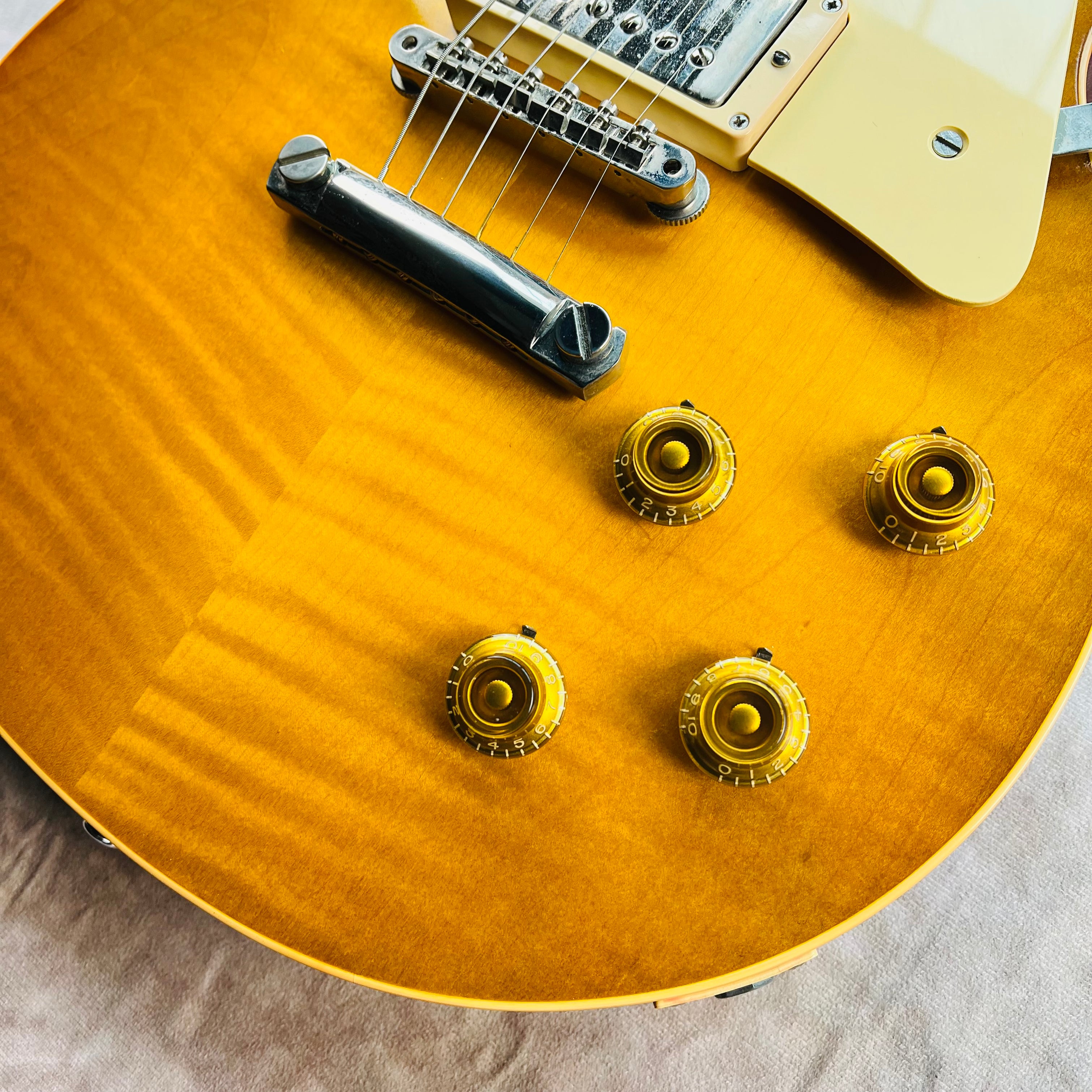 Gibson Custom Shop '58 Les Paul True Historic 2015 - Lemonburst | Tone Wolf