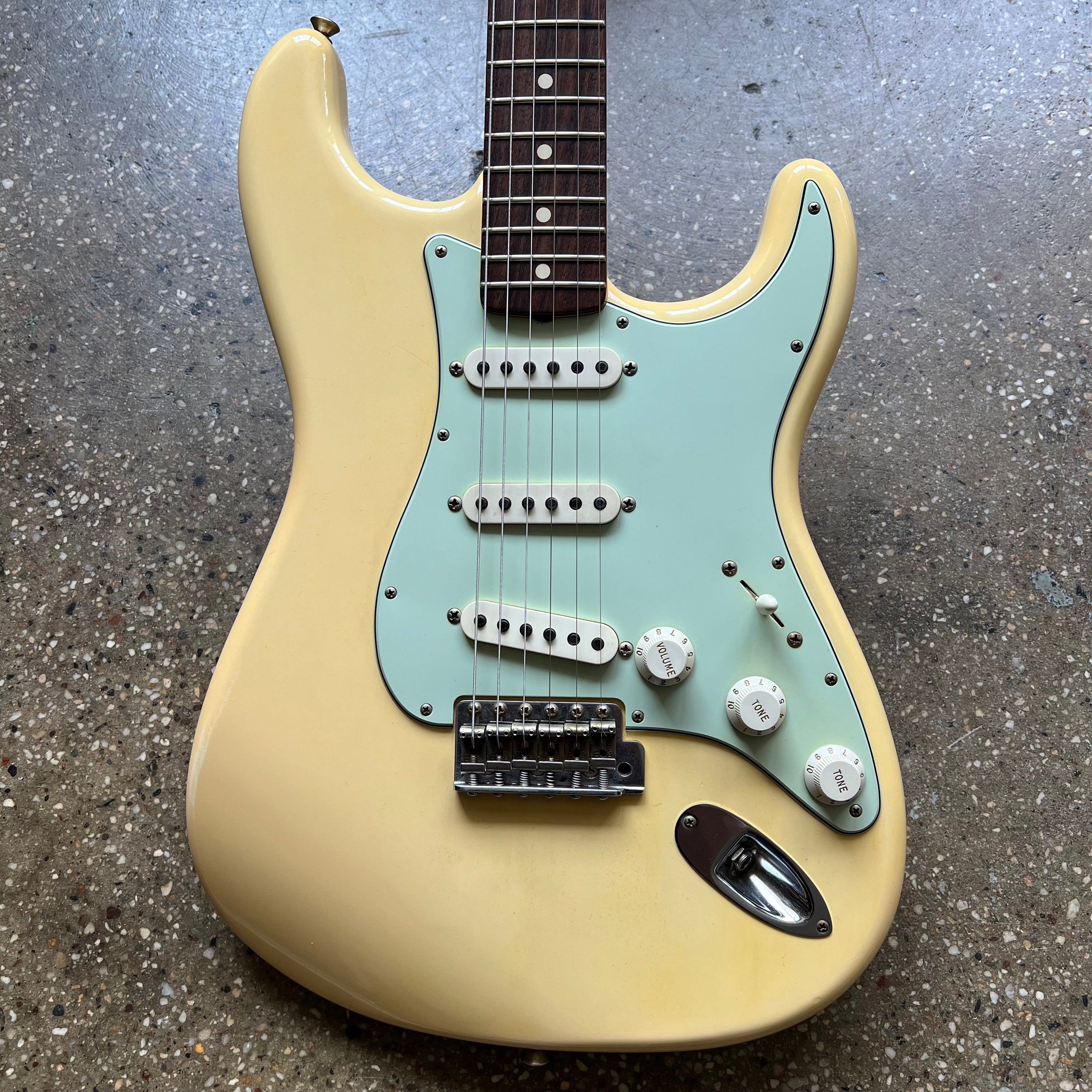 SET COVER PICKGUARD E TREMOLO BIANCO INVECCHIATO 3 FOGLI PER - Foto 13