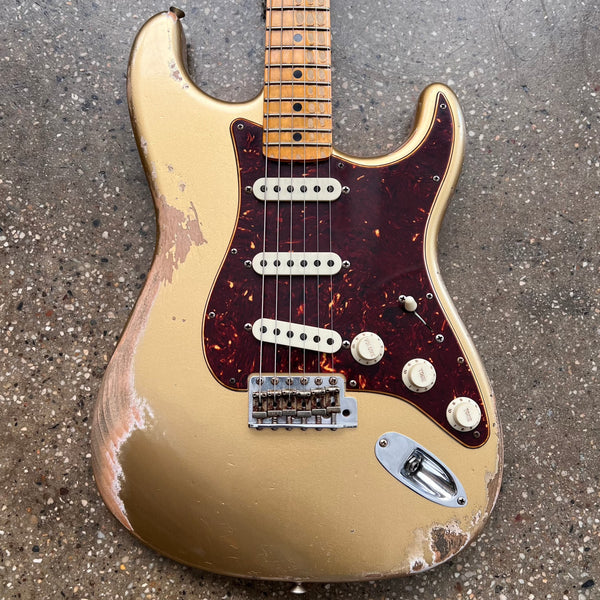 Fender Custom Shop 1969 Stratocaster Heavy Relic 2020 - Aztec Gold - 1