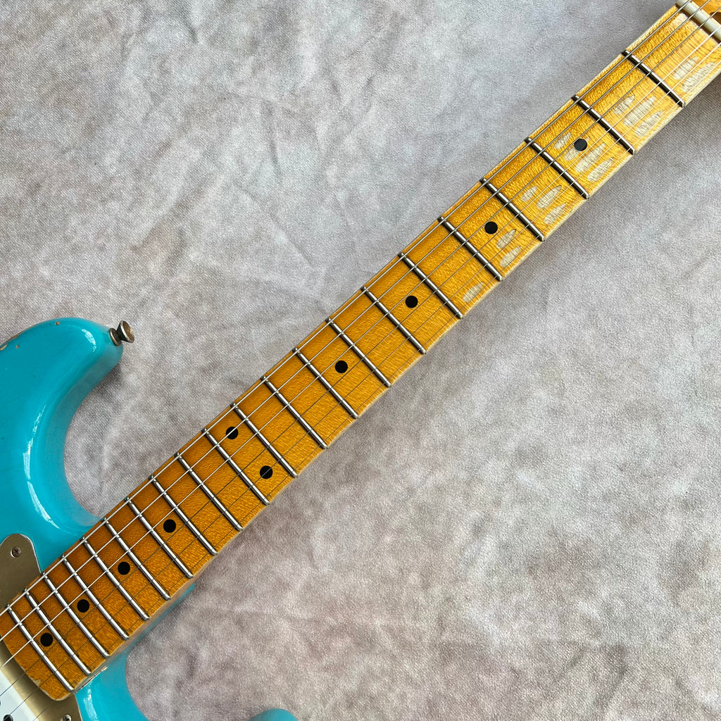 Fender Custom Shop Ltd '55 Dual-Mag Stratocaster Relic 2020 - Aged Taos Turquoise - 8