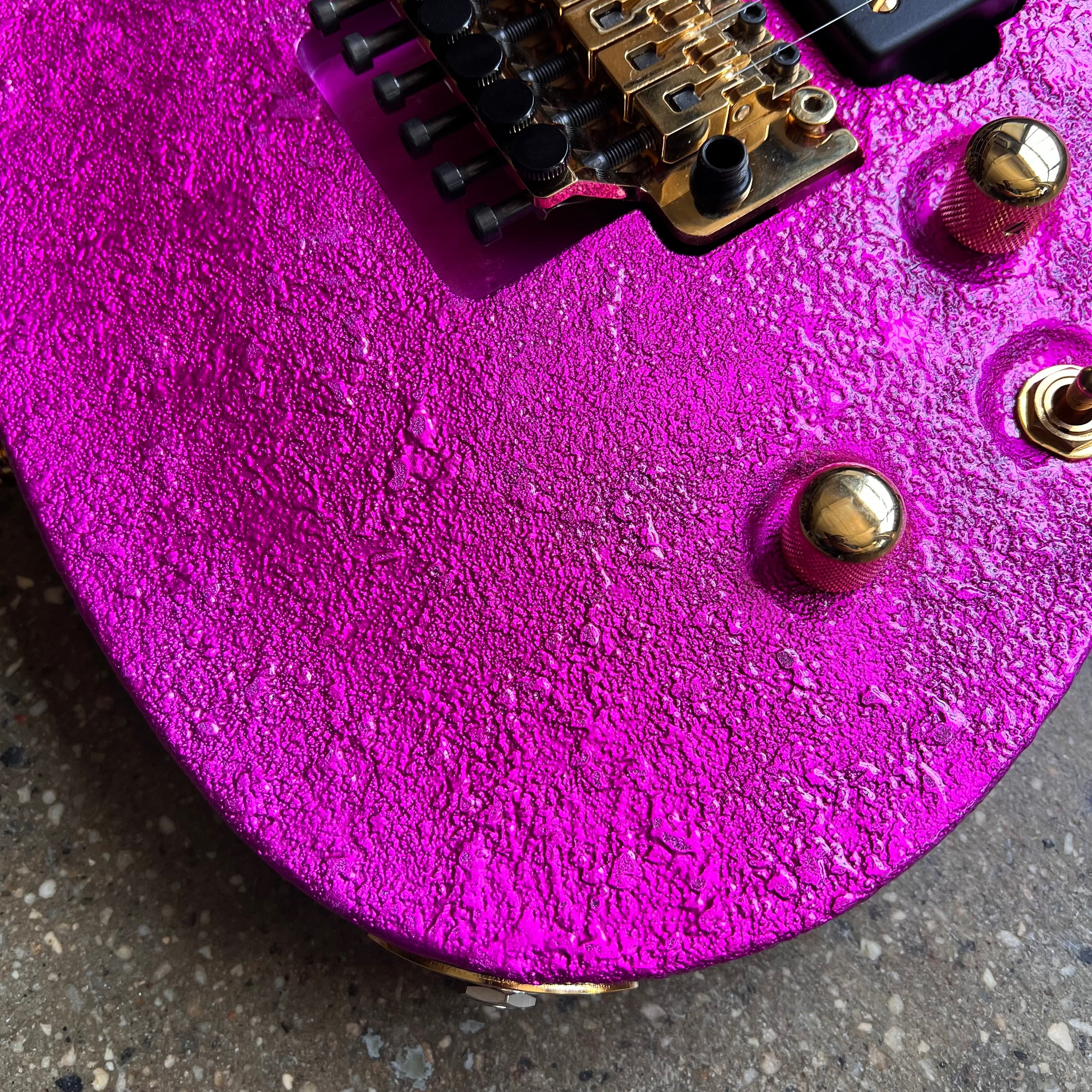 ESP Original Series Horizon-III 2021 - Cast Metal Pink | Tone Wolf