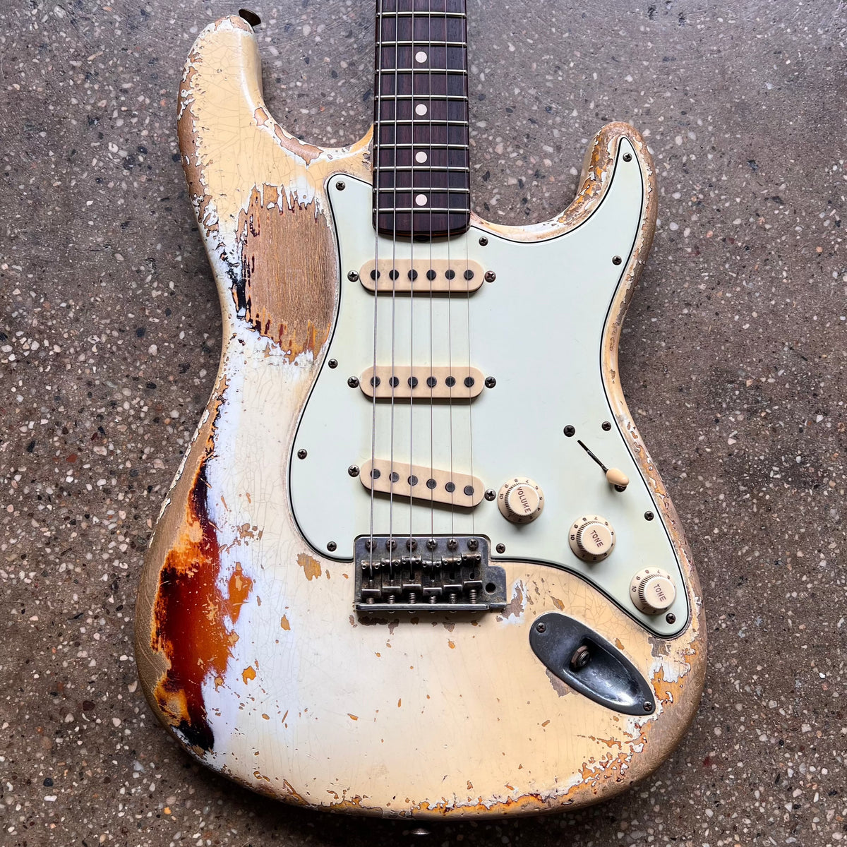 【中古】fender custom shop stratocaste Fender Custom Shop '63 Stratocaster Heavy Relic Masterbuilt
