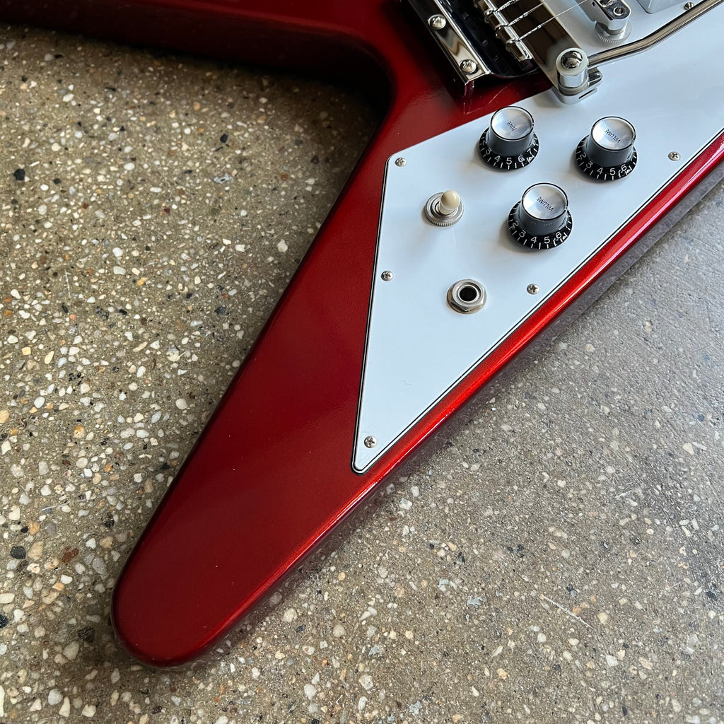 Gibson Custom Shop 1967 Flying V w/ Vibrola 2021 - Sparkling Burgundy - 5