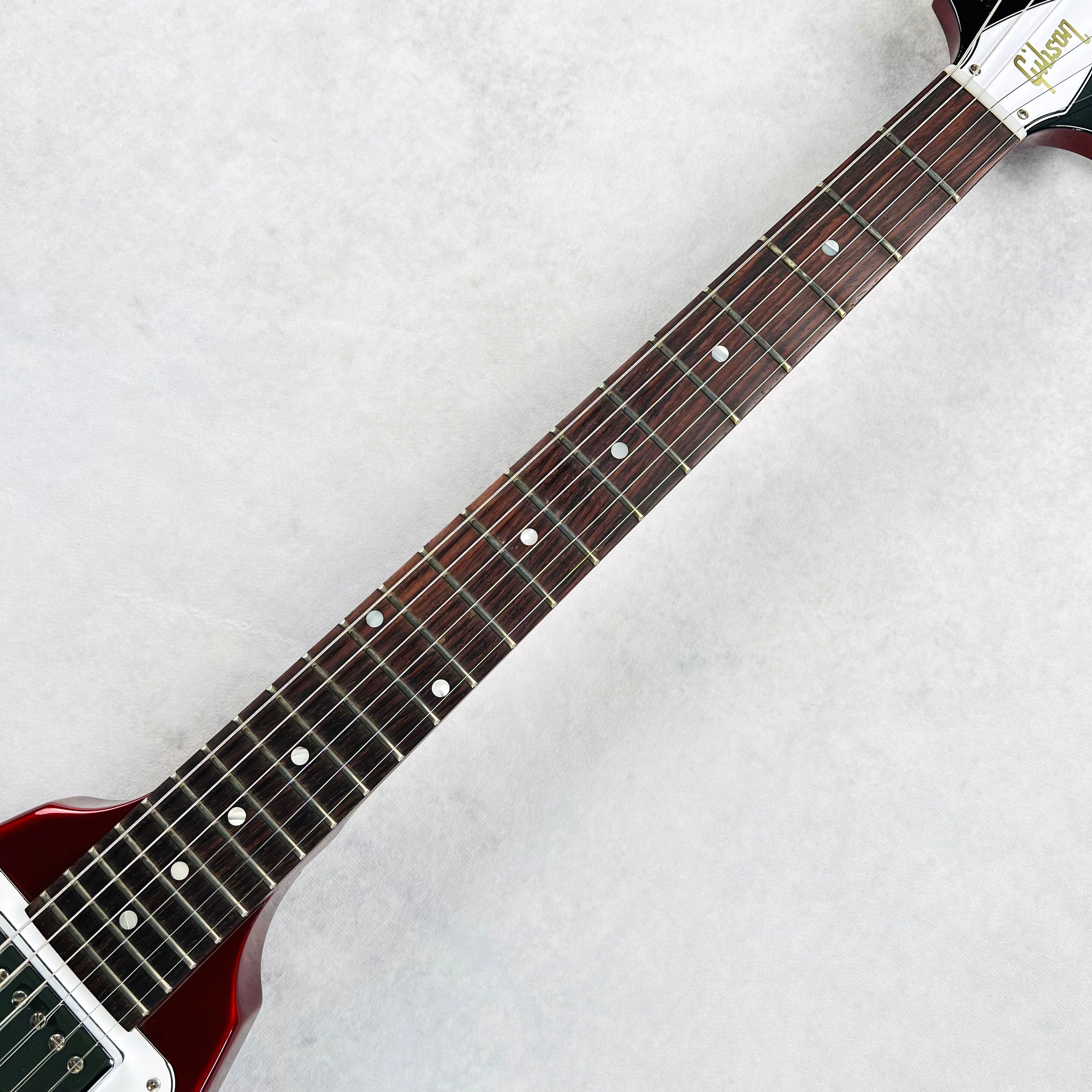 Gibson Custom Shop 1967 Flying V with Vibrola 2021 - Sparkling