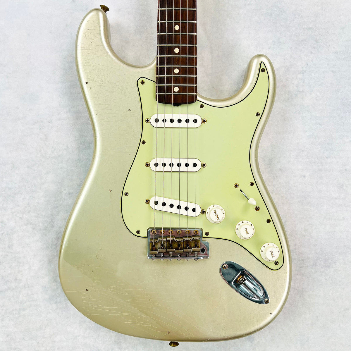 ギター Hard Relic Hand Wound PU 60s Strat Type 1963 Stratocaster® Super Heavy Relic® | Time Machine Series
