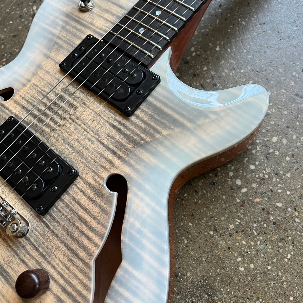 Kiesel:SH550 Custom Semi-Hollow 2022 - Translucent White California Burst - 6