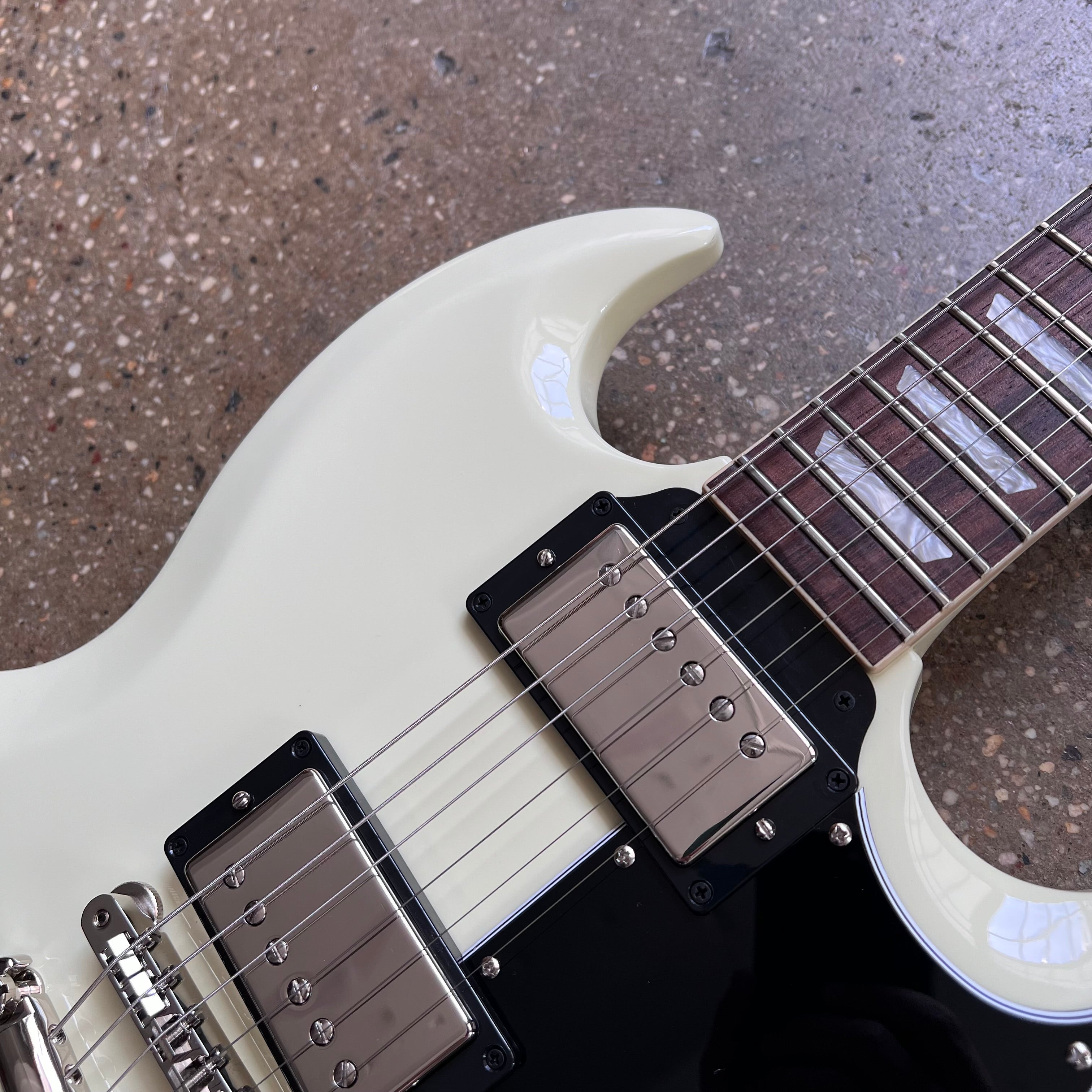 Gibson SG Standard '61 2023 - Classic White | Tone Wolf