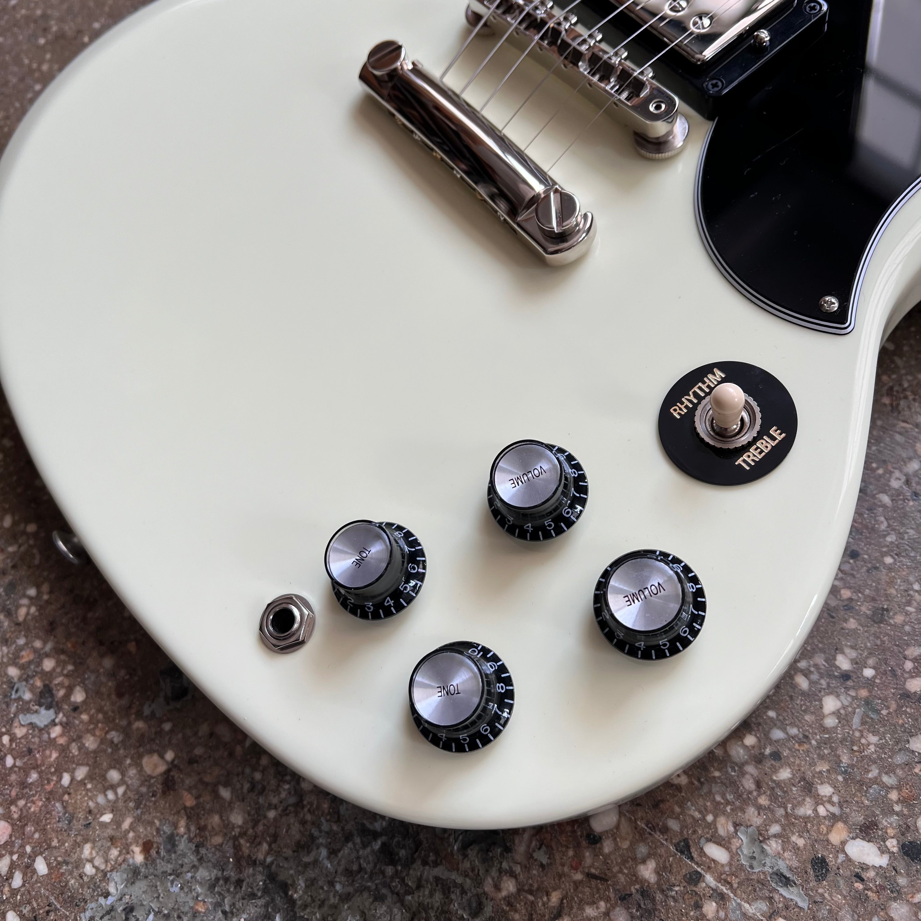 Gibson SG standard ‘61 Gibson SG Standard '61 2023 - Classic White | Tone Wolf