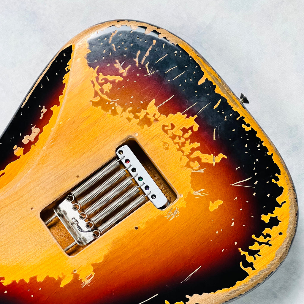 Fender Mike McCready Signature Stratocaster 2024 - 3-Tone Sunburst - 12