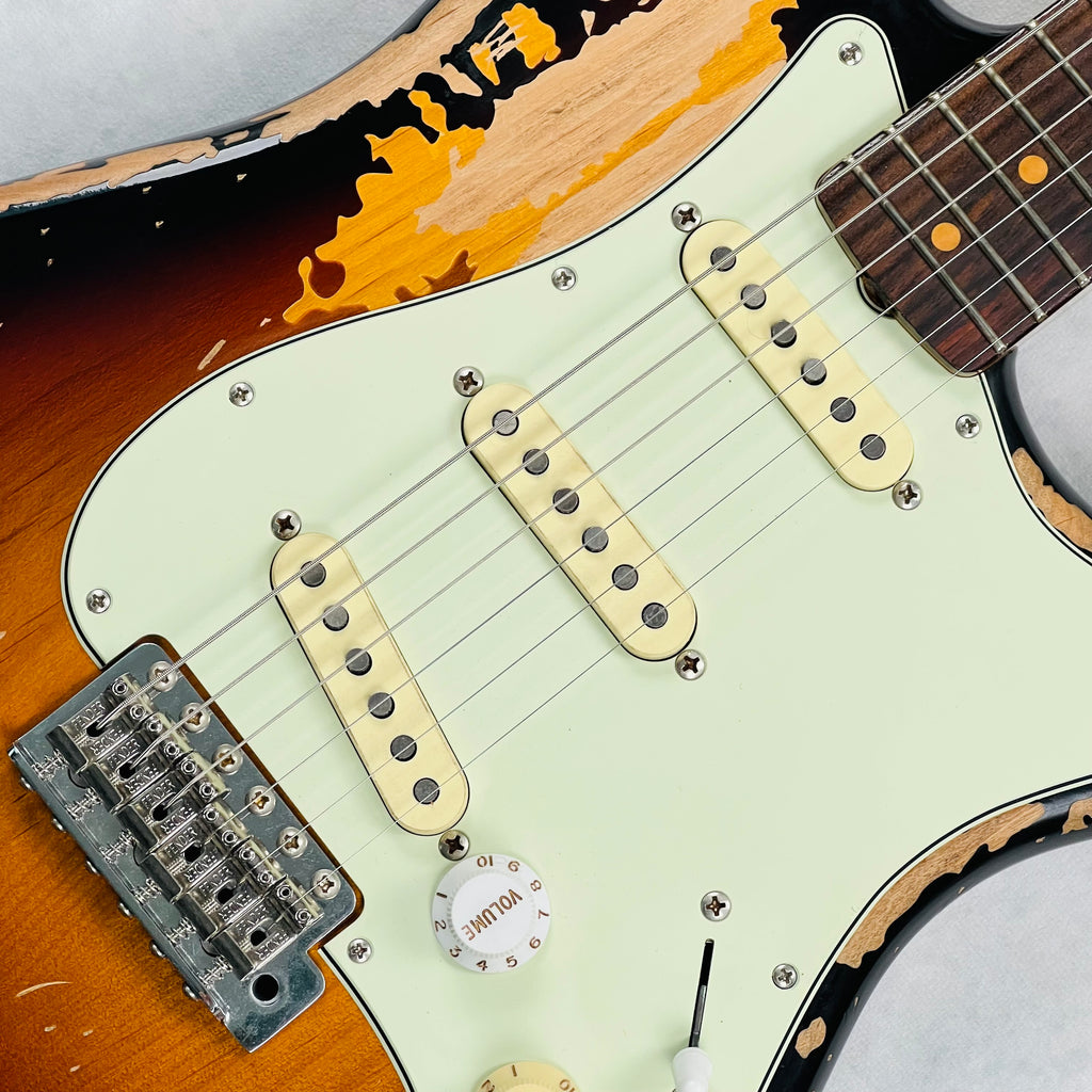 Fender Mike McCready Signature Stratocaster 2024 - 3-Tone Sunburst - 7