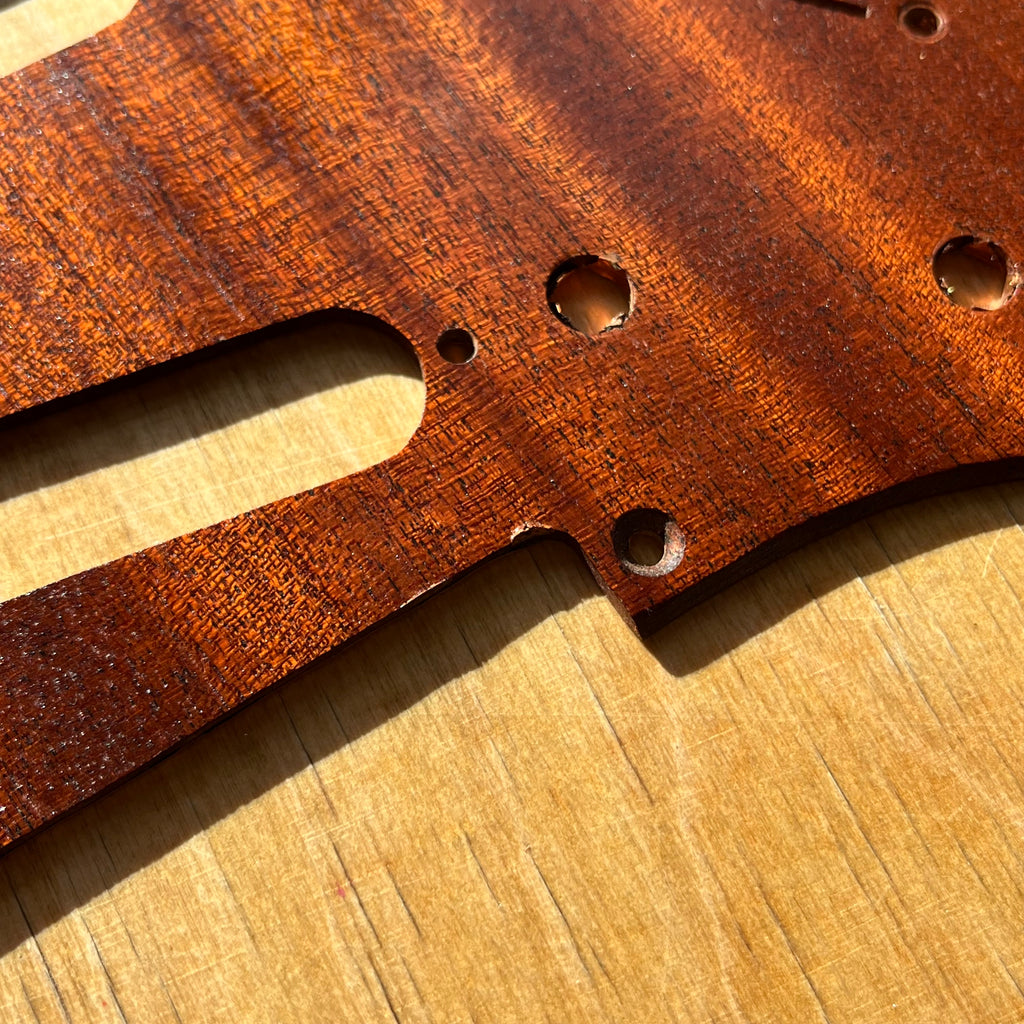 Unbranded Mahogany Stratocaster Pickguard - Natural