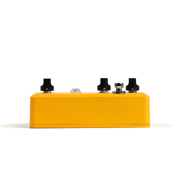 Aclam The Windmiller Preamp Pedal - Yellow - Bottom