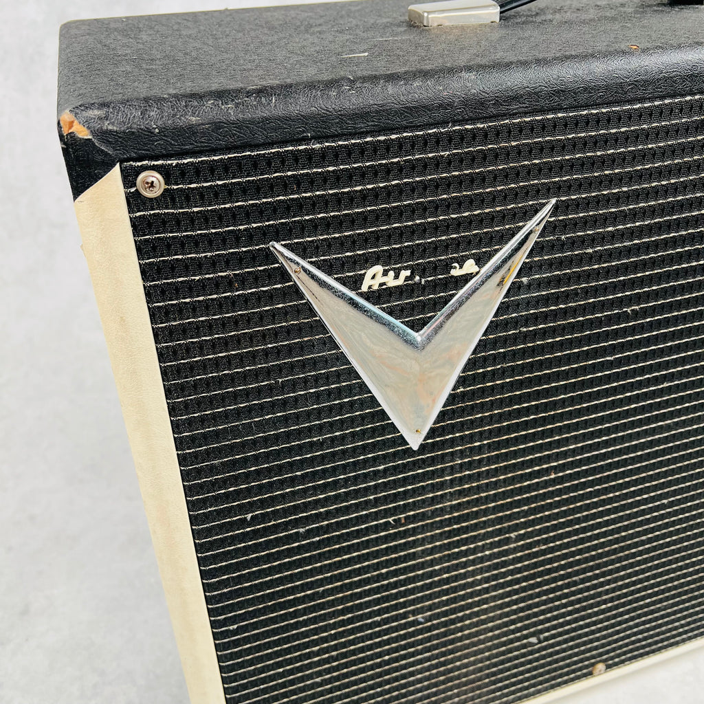 Airline 62-9020A Thunderbolt 1x15" Combo Amplifier 1964 - Black - 3