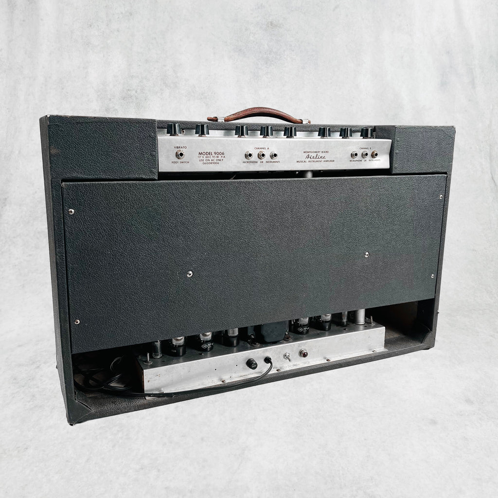 Airline 9006 2x15" Combo Amplifier 1961 - Gray - 11