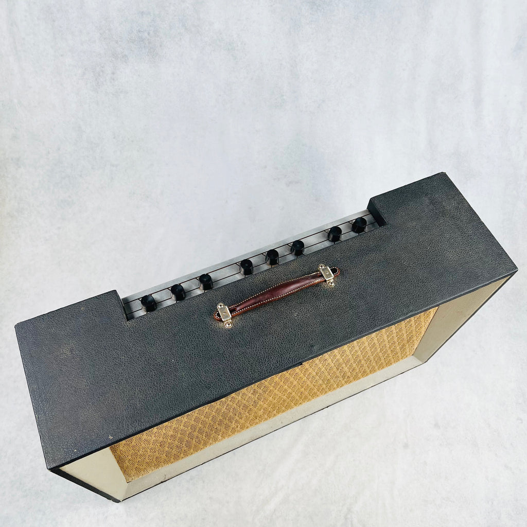 Airline 9006 2x15" Combo Amplifier 1961 - Gray - 2