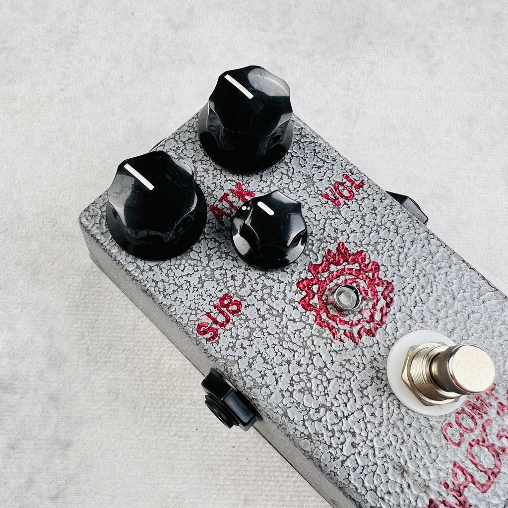 Analogman 3 Knob Comprossor Compressor Pedal - Hammered Metal - 2