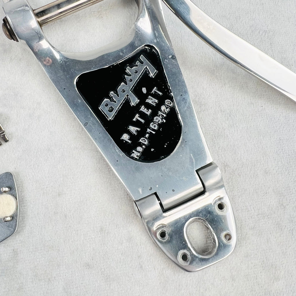 Bigsby B7 Vibrato Tailpiece with Vibramate V7-LP Adapter & Spoiler - Polish Aluminum - 4