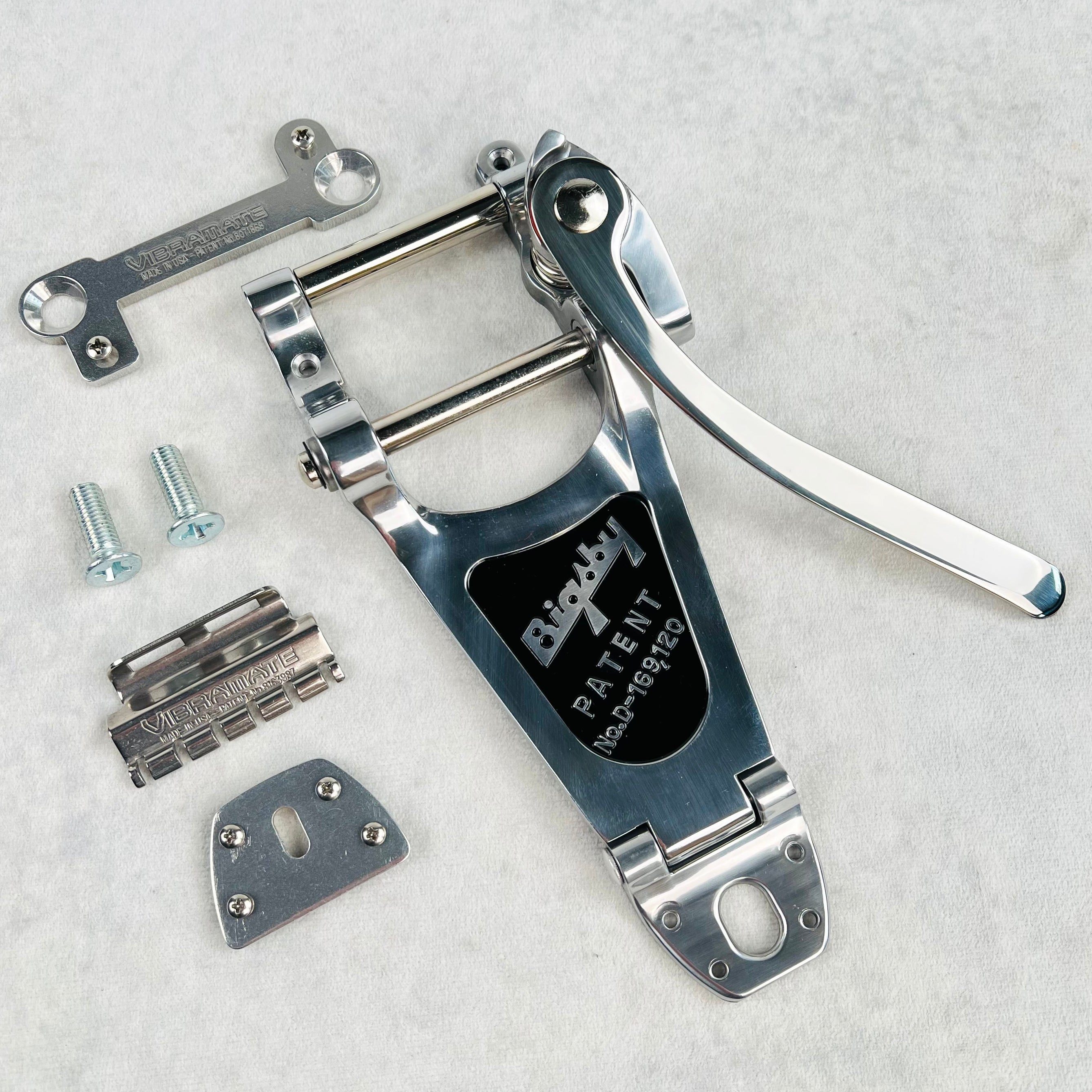 Bigsby B7 Vibrato Tailpiece with Vibramate V7-LP Adapter & Spoiler