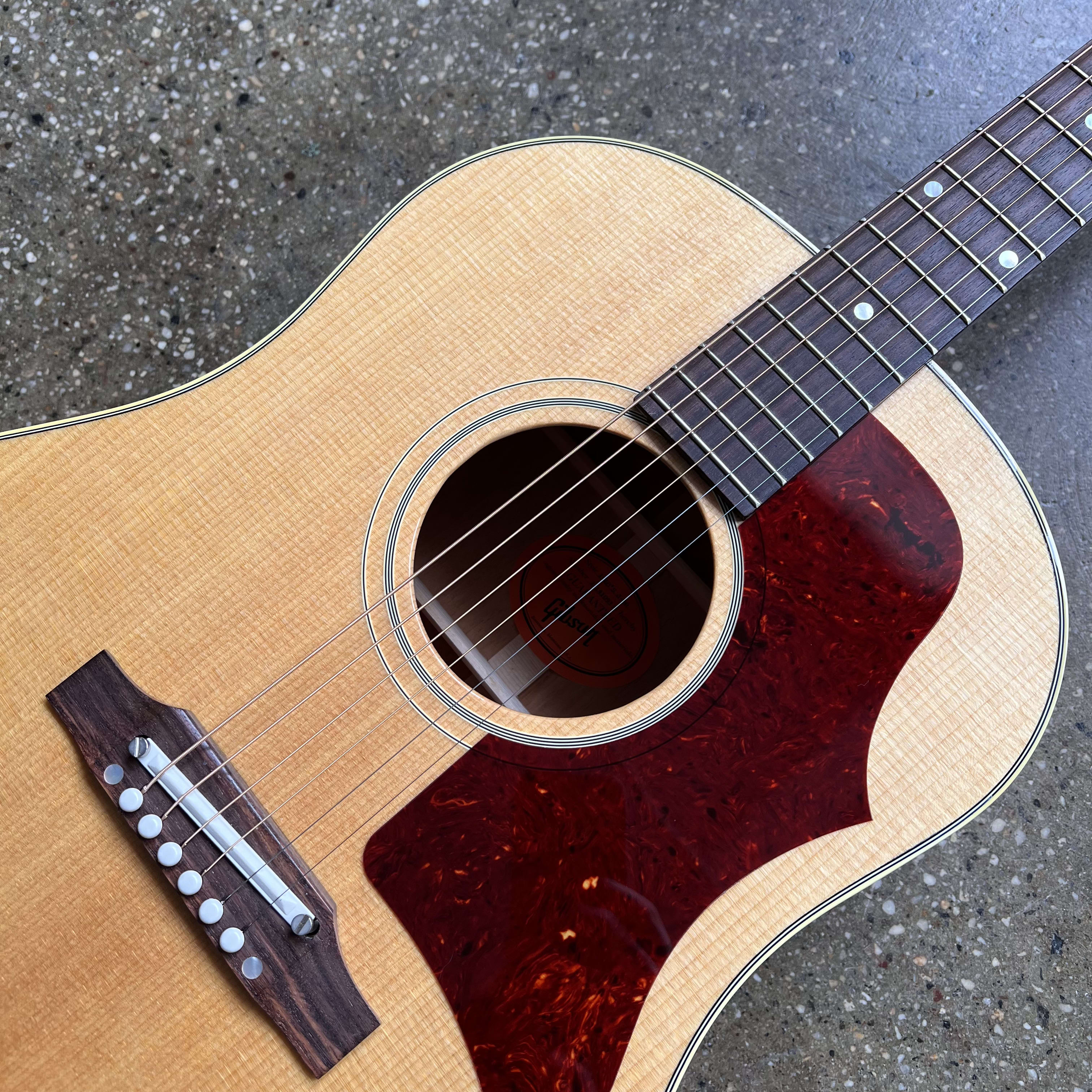 Gibson 1960s J-50 Original 2021 - Antique Natural | Tone Wolf