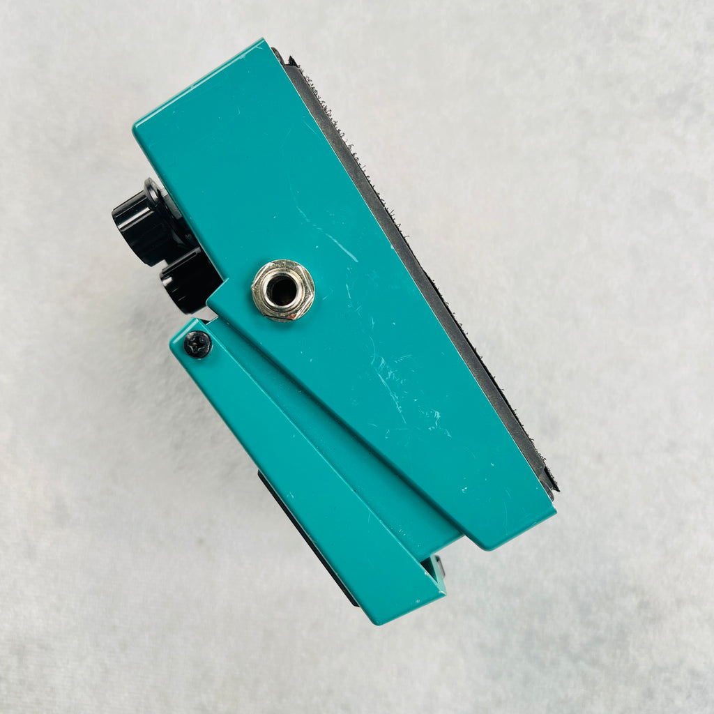 Boss TR-2 Tremolo Pedal 2000s - Green - 5